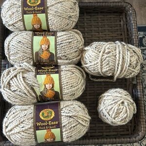 Lion Brand Wool-Ease Thick & Quick Yarn